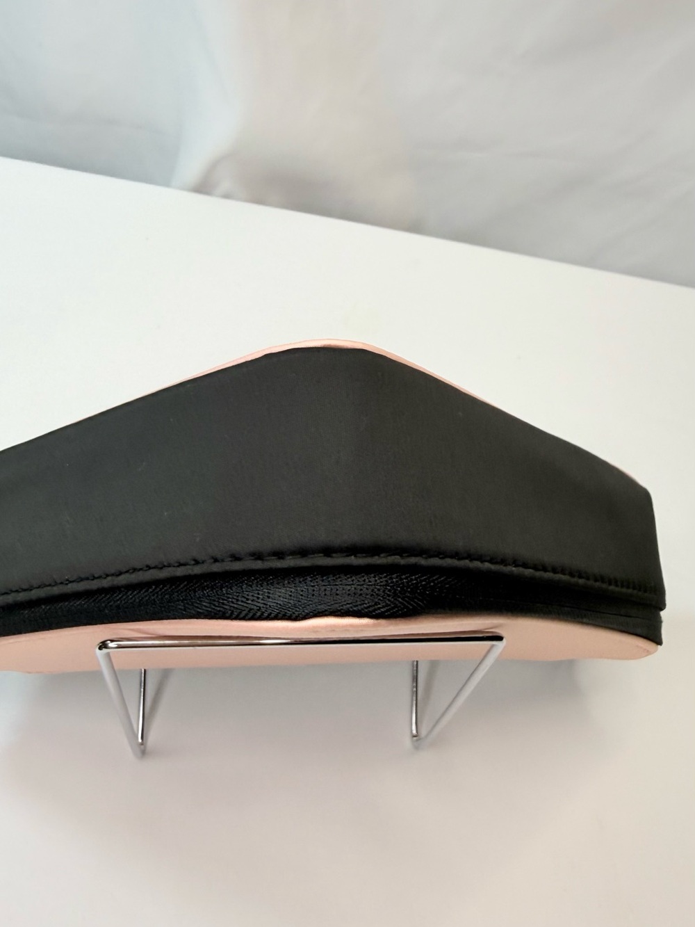 Prada Beauty Pink and Black Triangular Cosmetic Case NWT - Picture 4 of 10